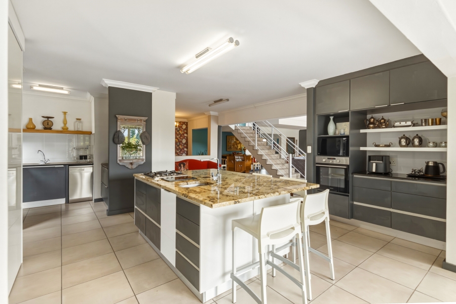 4 Bedroom Property for Sale in Greenways Golf Estate Western Cape